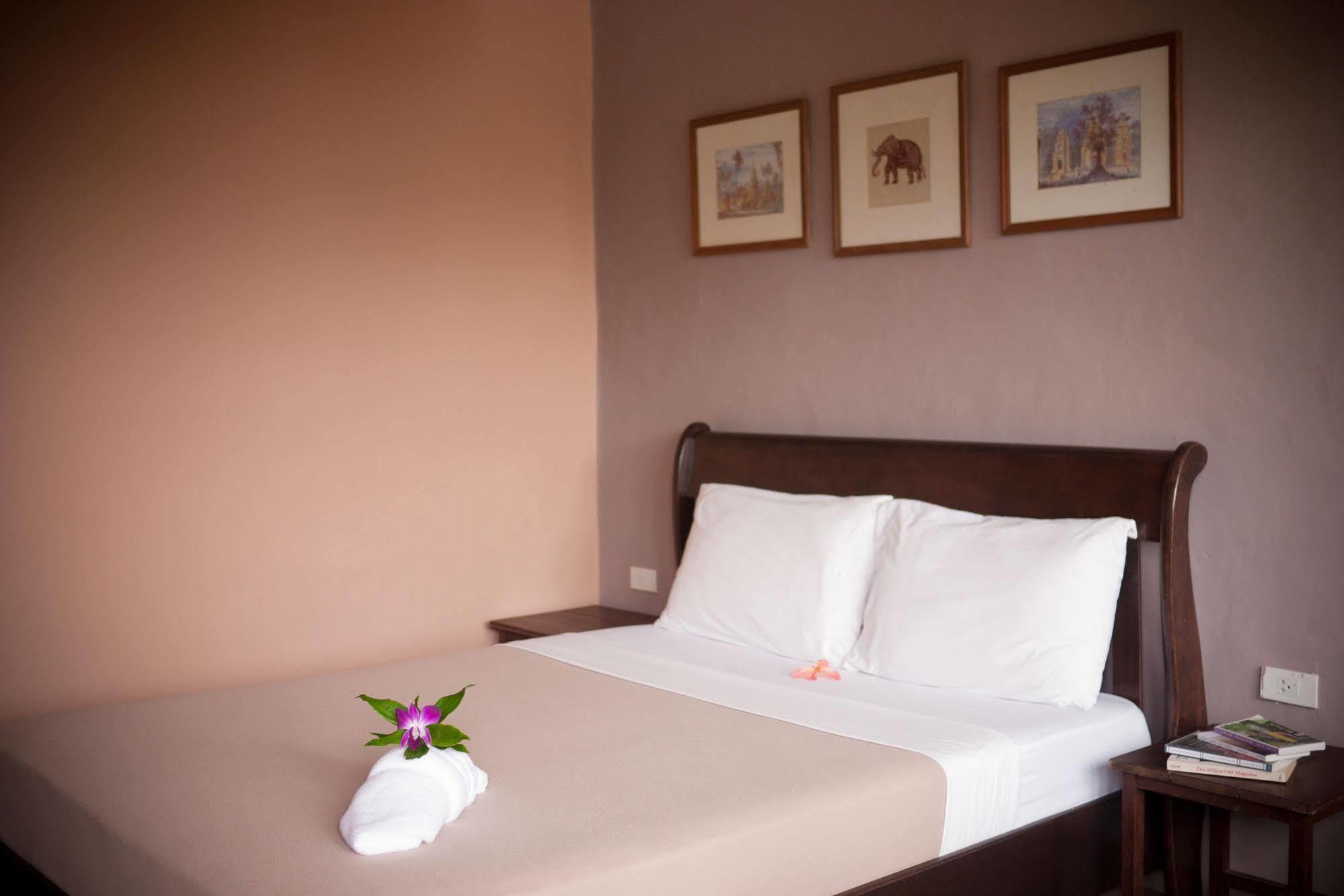 Phuket Siam Villas - Sha Plus Chalong Exterior foto