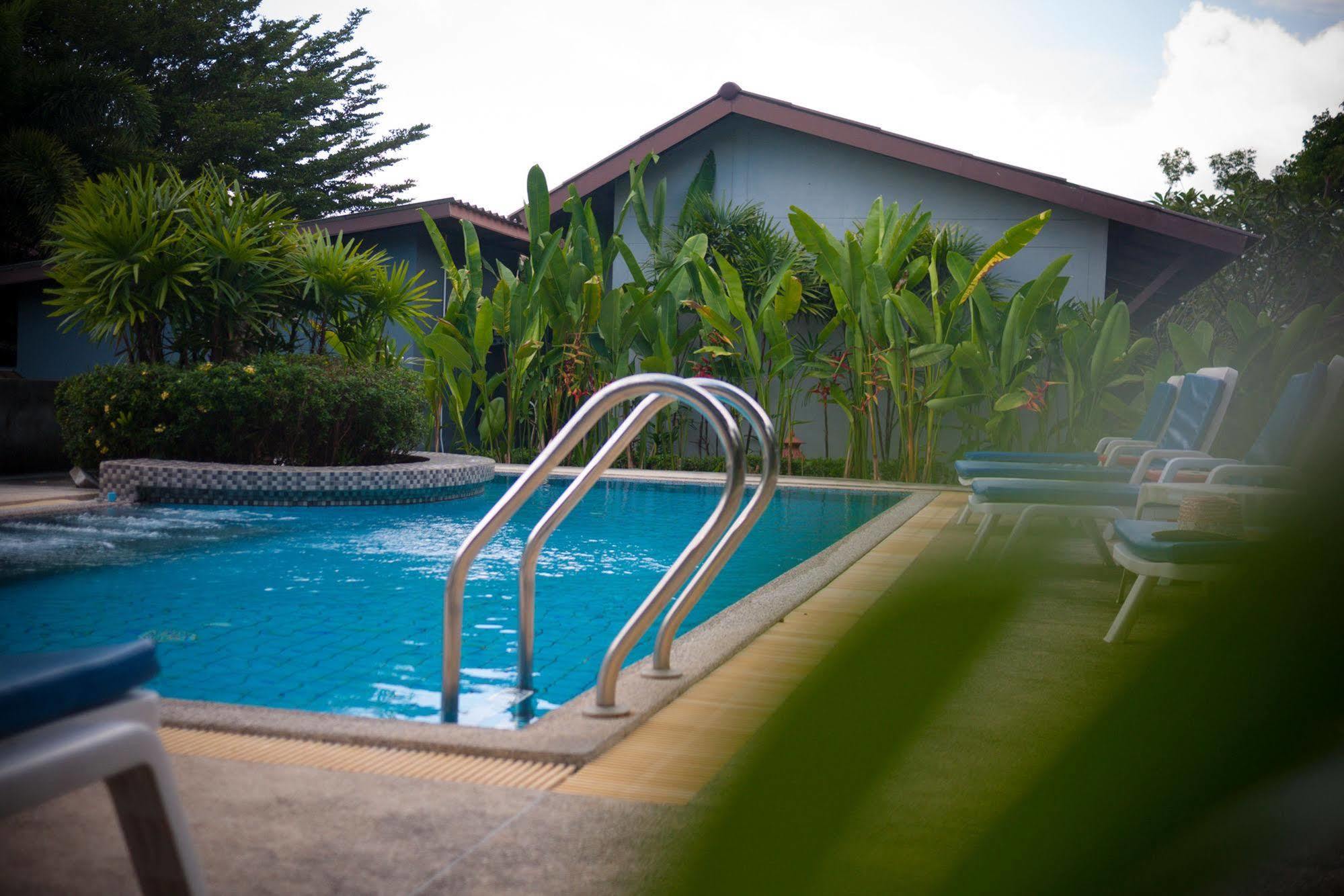 Phuket Siam Villas - Sha Plus Chalong Exterior foto