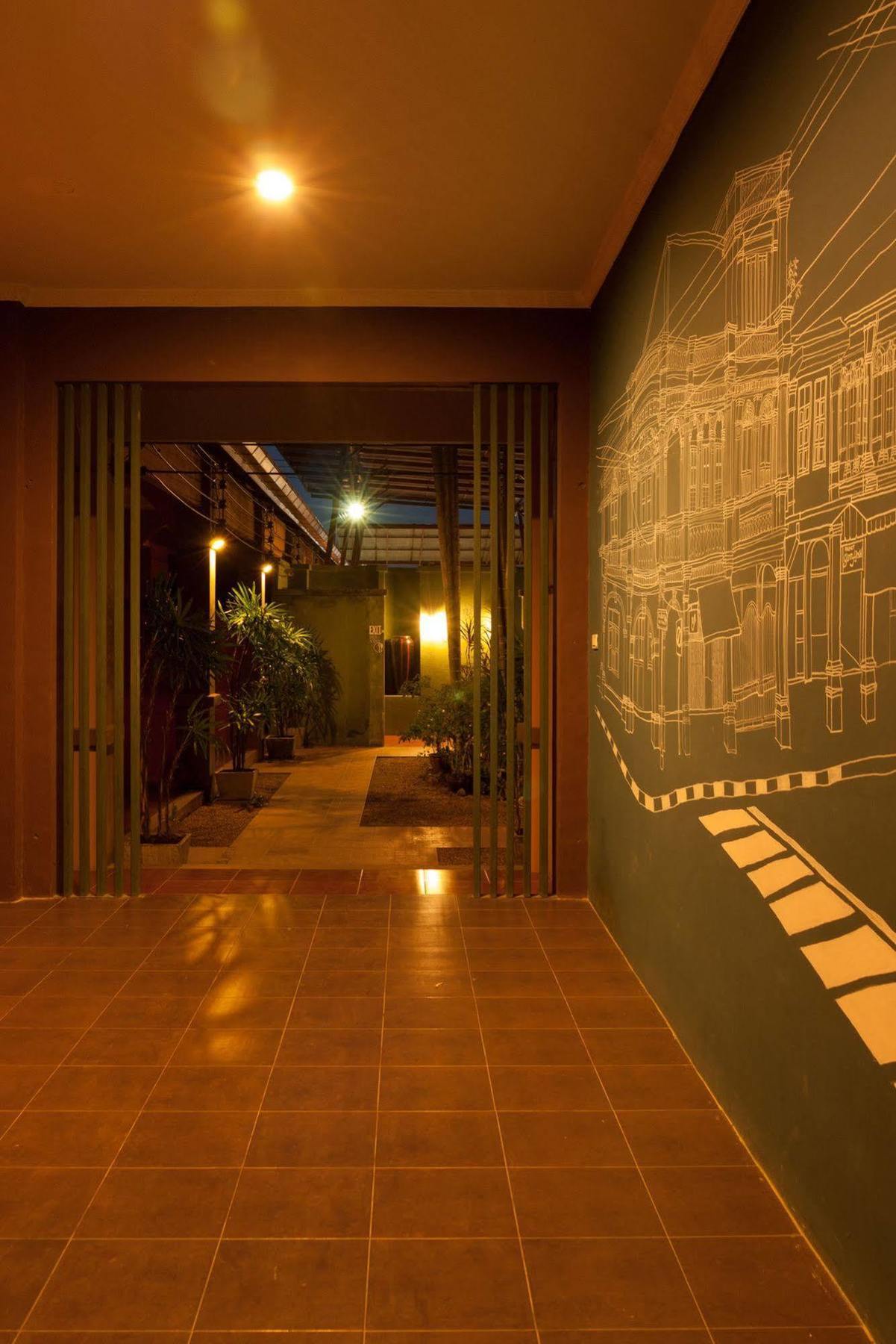 Phuket Siam Villas - Sha Plus Chalong Exterior foto
